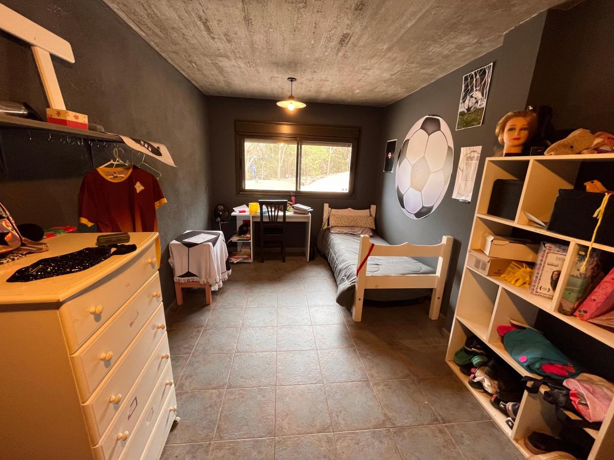 Foto de Casa de categoría en venta - Corral de Barrancas, imagen 5