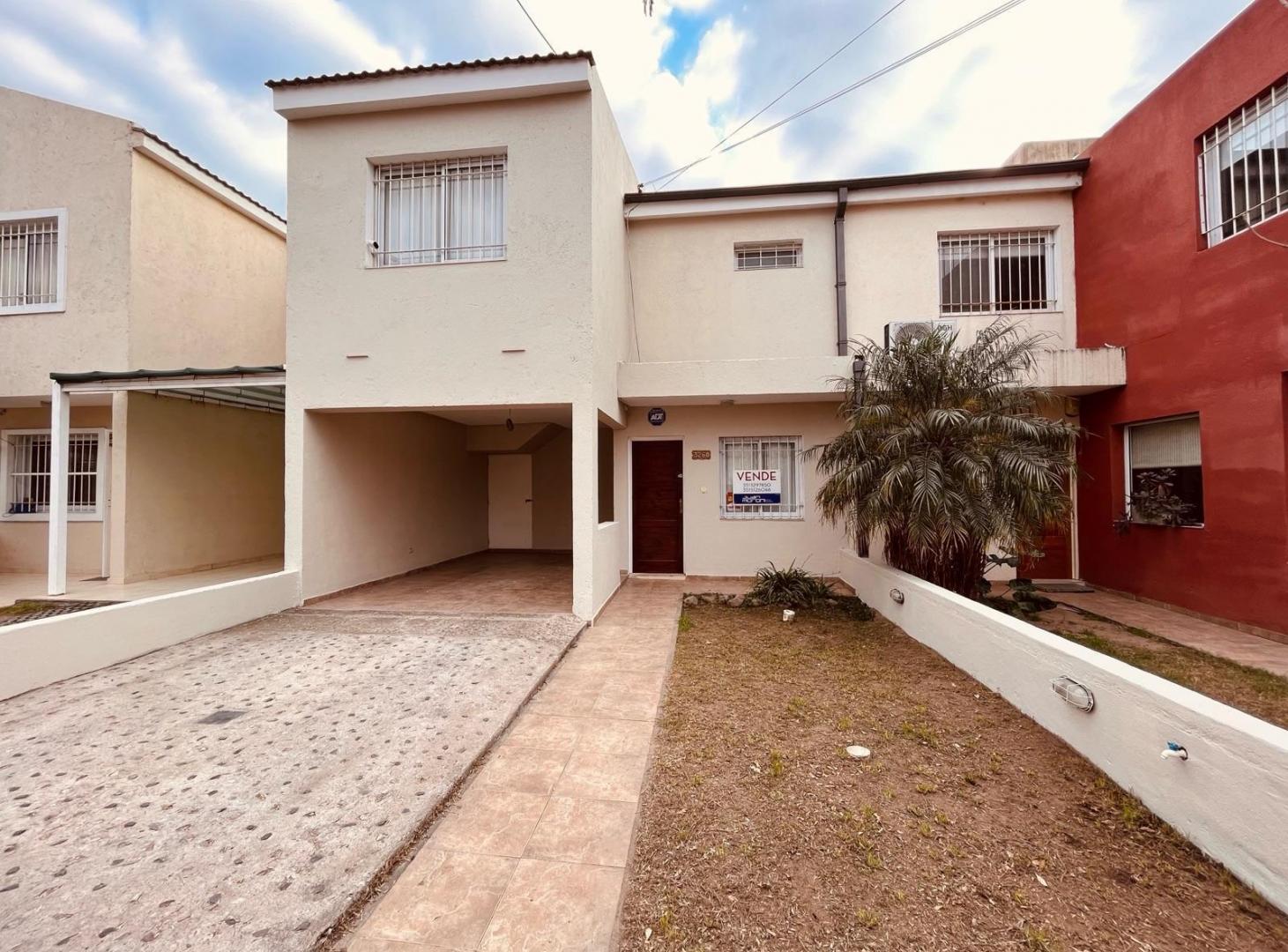 Foto de Se vende duplex 3 dorm - Nuevo Poeta Lugones, imagen 2