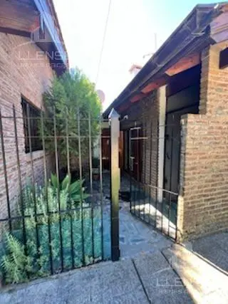 Casa 5 ambientes con pileta en venta - APTO CREDITO - Ranelagh 2