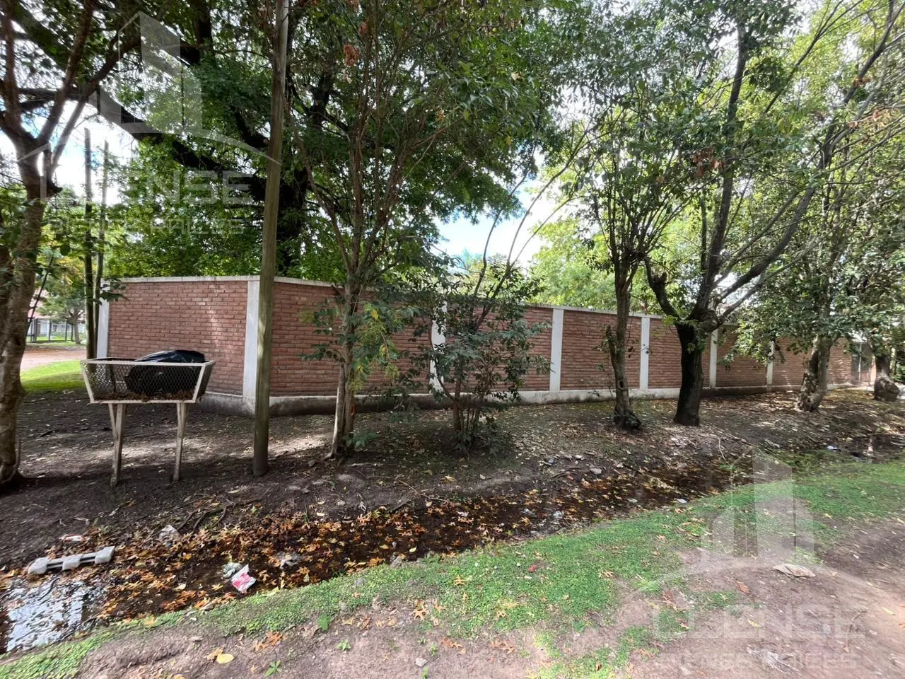 Casa 3 ambientes con pileta y jardin en venta - Ranelagh 3