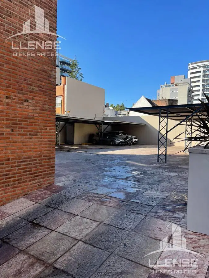 Departamento 2 ambientes con cochera en alquiler - Quilmes centro 2