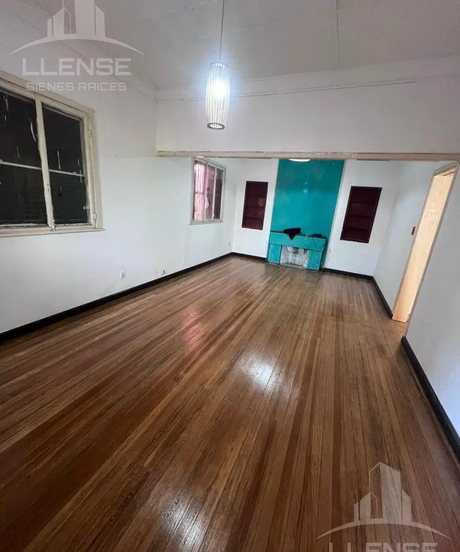 Casa 4 ambientes en alquiler - Ezpeleta Centro 1