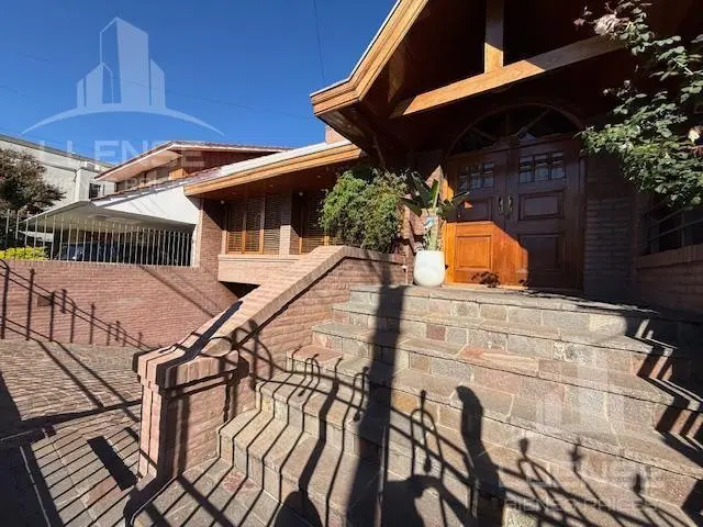 Casa 4 ambientes con jardín en venta - APTA CREDITO - Quilmes Oeste 4