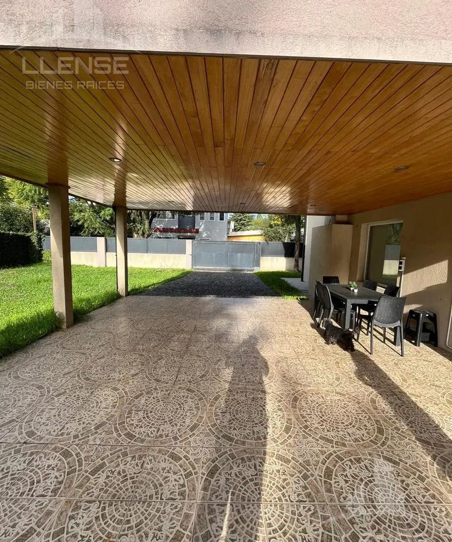 Casa tipo chalet 4 ambientes con pileta en alquiler - Ranelagh 8