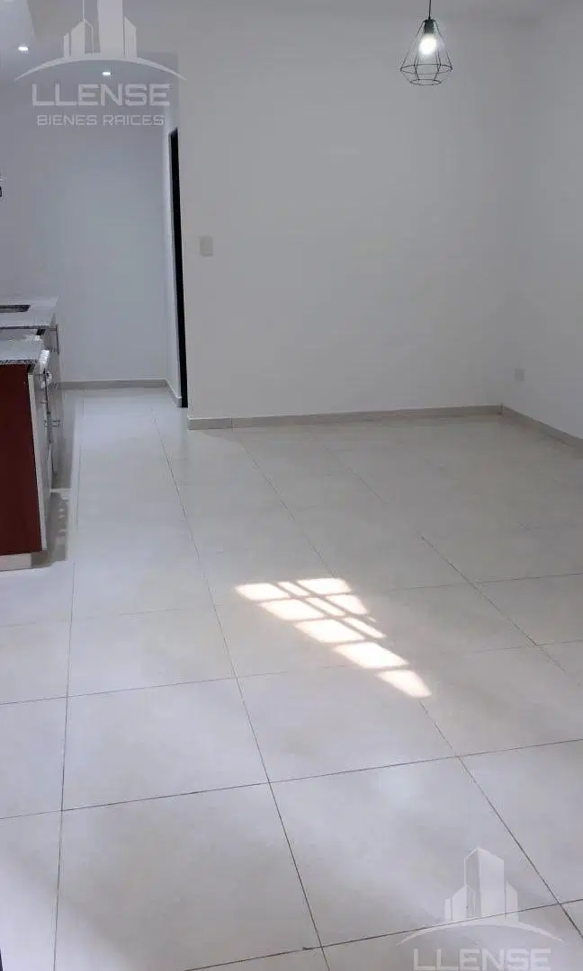 Departamento monoambiente con patio propio en venta - APTO CREDITO - Bernal Oeste 3