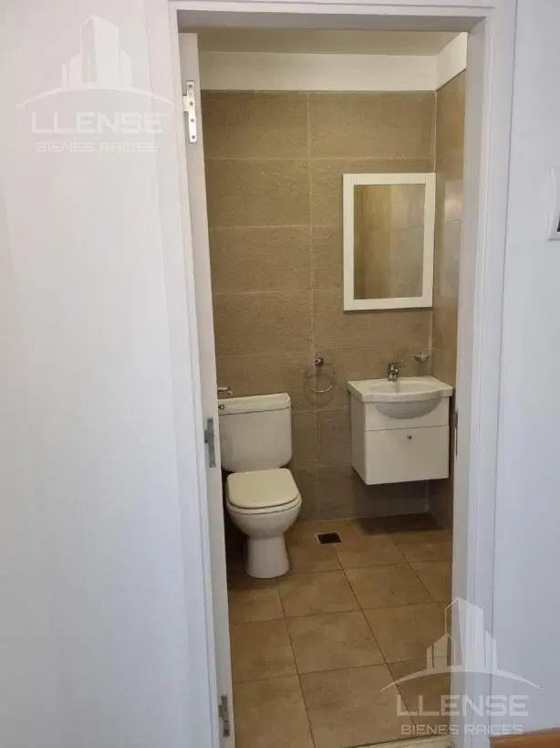 Departamento 2 ambientes con balcón en alquiler - Quilmes Centro 1
