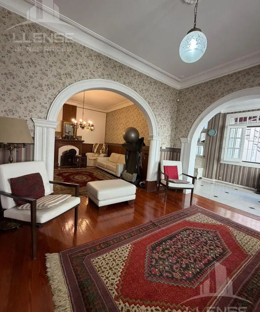 Casa historica 2 plantas en venta/permuta - Quilmes Residencial 2