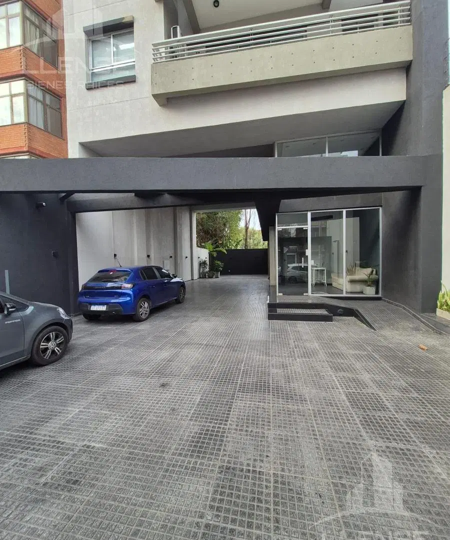 Departamento piso 3 ambientes con cochera en venta - Quilmes centro 5
