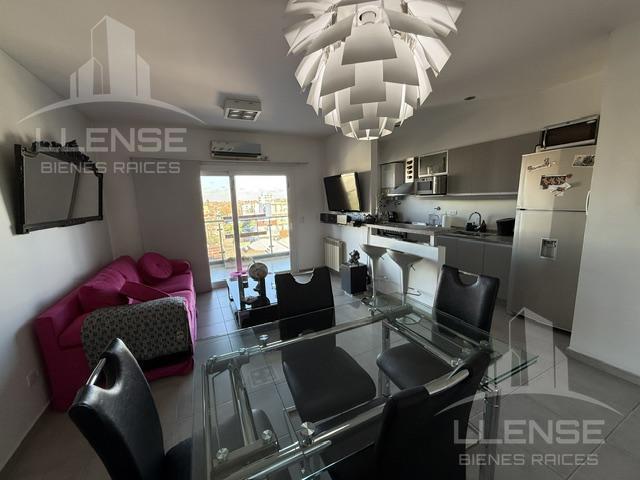 Foto de Departamento 2 ambientes con cochera en venta APTO CREDITO - Quilmes, imagen 4