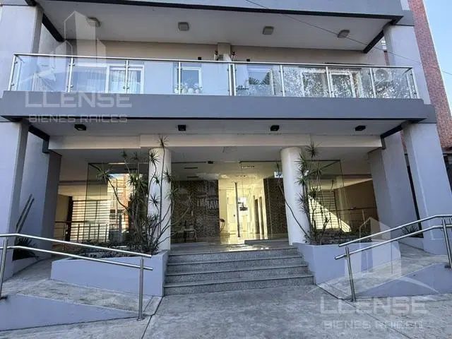 Departamento 2 ambientes con cochera en venta APTO CREDITO - Quilmes 2