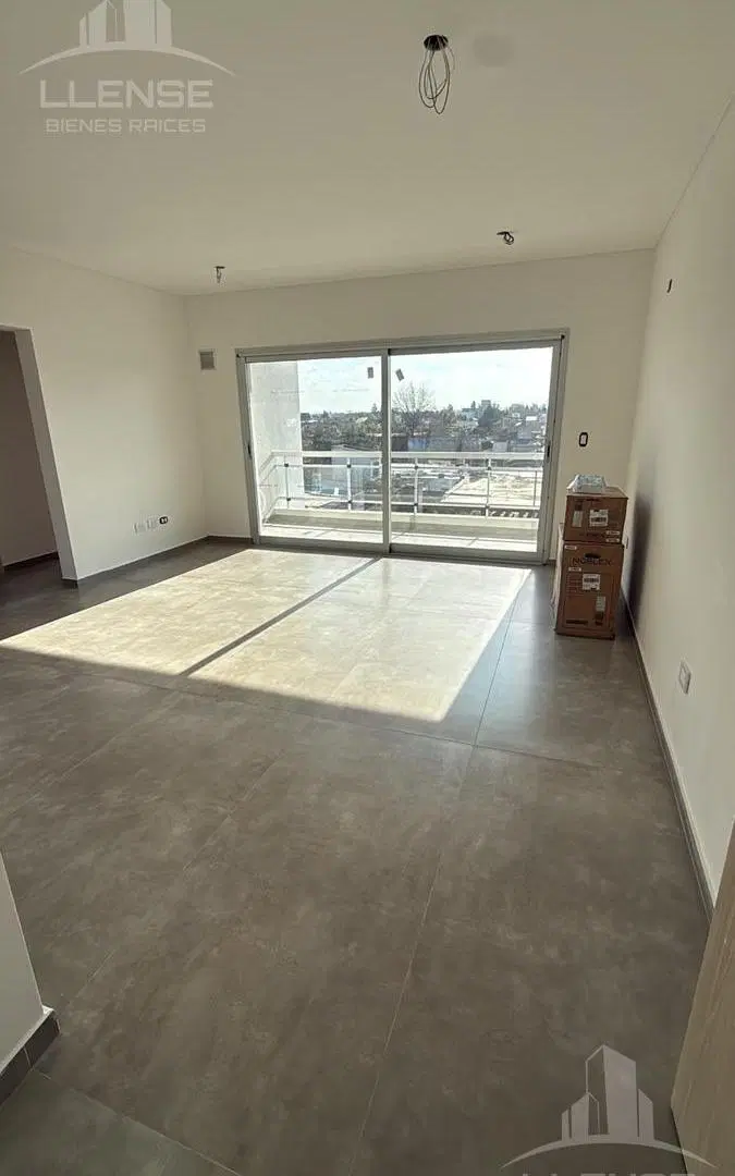 Departamento 3 ambientes con cocherasubterranea a estrenar en venta - Berazategui centro 2