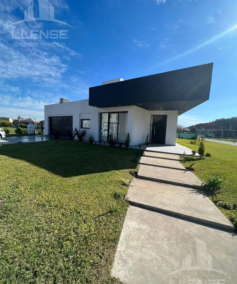Casa 4 ambientes con piscina en alquiler - Hudson Park 4