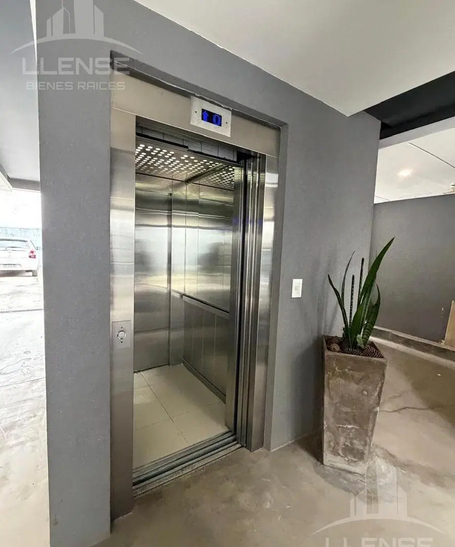 Departamento 2 ambientes con cochera descubierta en alquiler - Quilmes Oeste 5