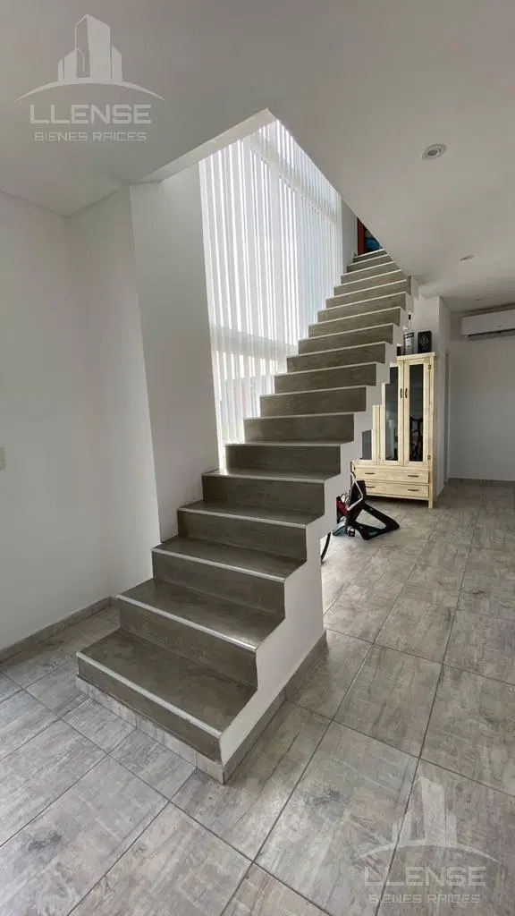 Casa 5 ambientes con piscina al agua en alquiler (NO TEMPORAL) - Barrio Las Golondrinas - Hudson 1