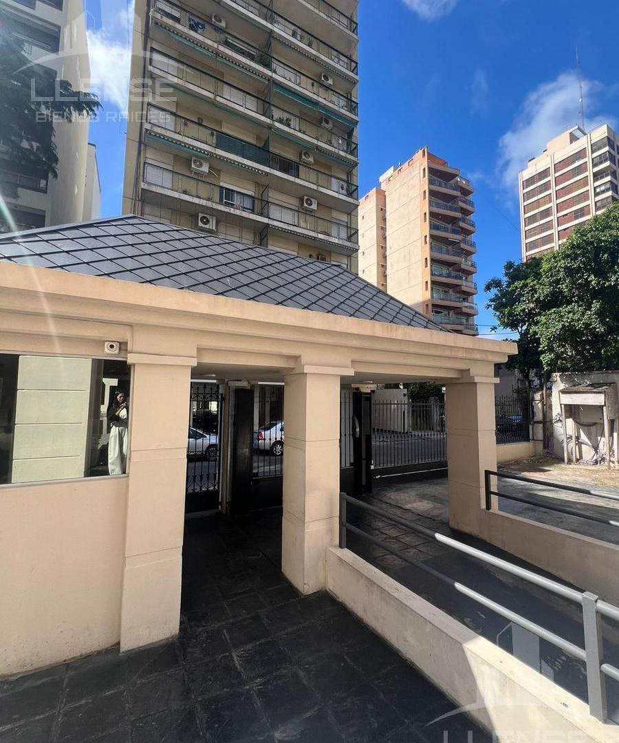Foto de Departamento 3 ambientes con balcón y cochera en alquiler - Bernal Centro, imagen 4