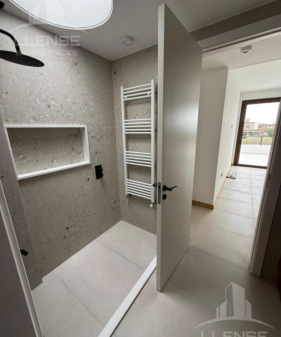 Foto de Casa 4 ambientes con pileta al lago a estrenar en venta - Magallanes, imagen 5