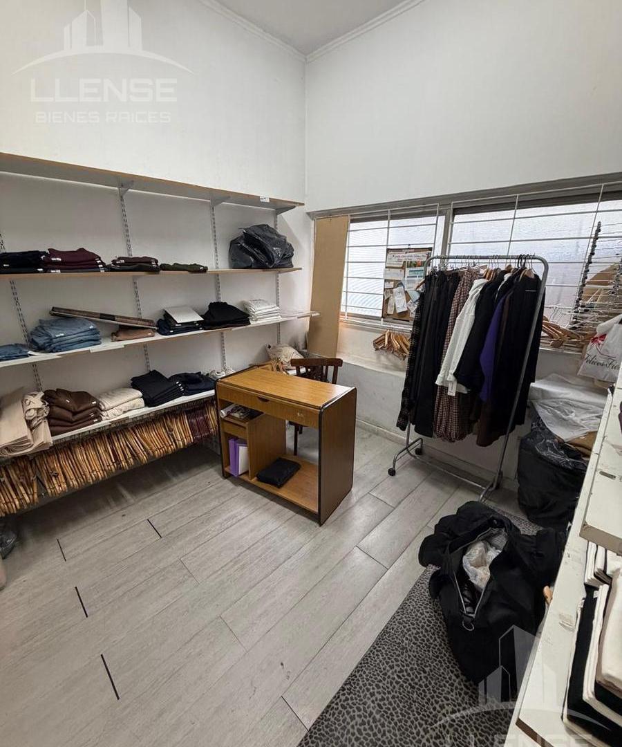 Foto de Local de 40m2 en alquiler - Quilmes centro, imagen 3