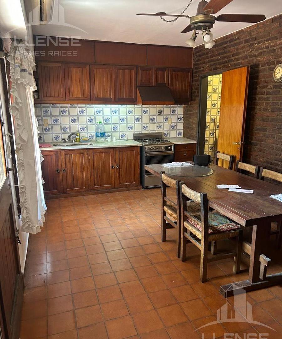 Foto de Casa 5 ambientes en alquiler - USO PROFESIONAL O COMERCIAL - Quilmes, imagen 4