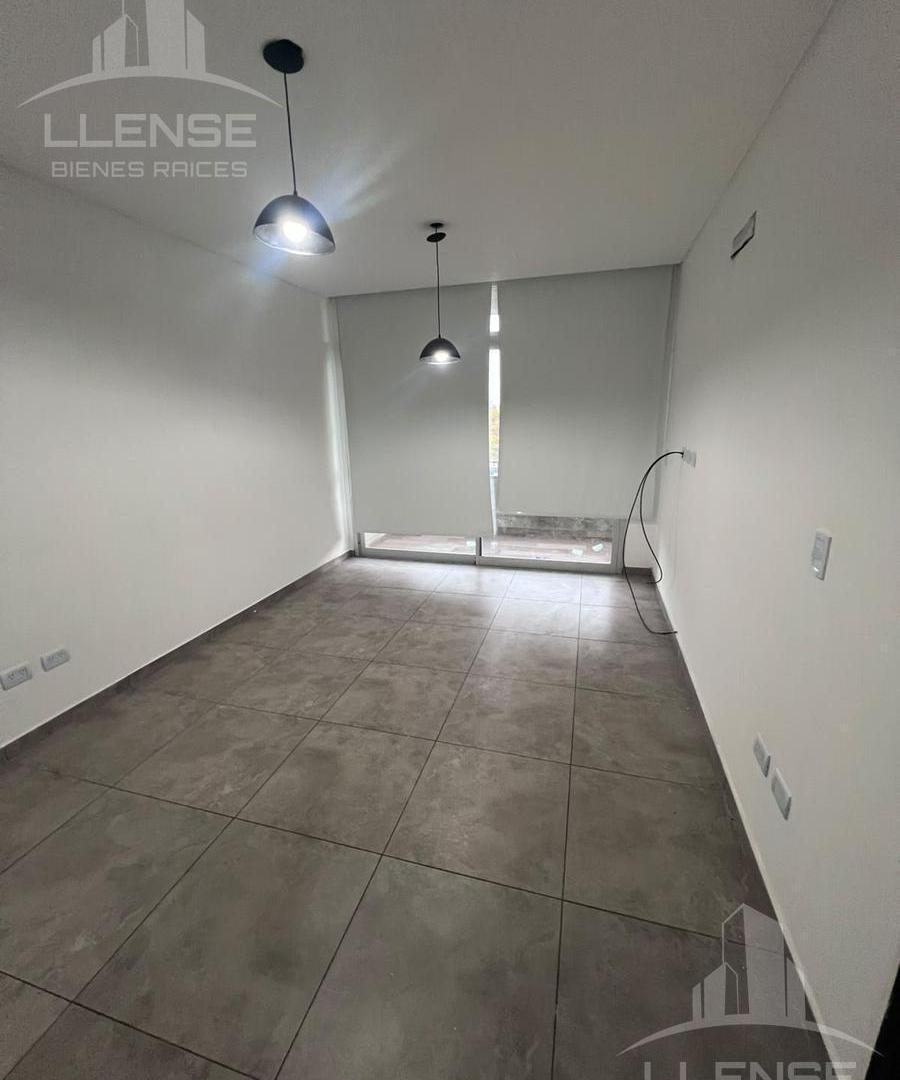 Foto de Departamento 2 ambientes con balcón frente y contrafrente en alquiler, imagen 1