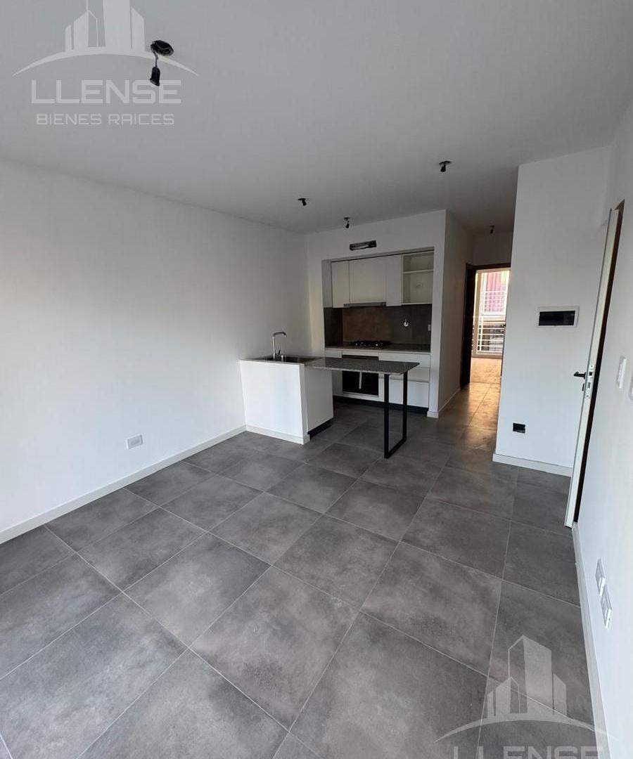Foto de Departamento 2 ambientes en venta - APTO CREDITO - Bernal - ALQUILADO, imagen 1