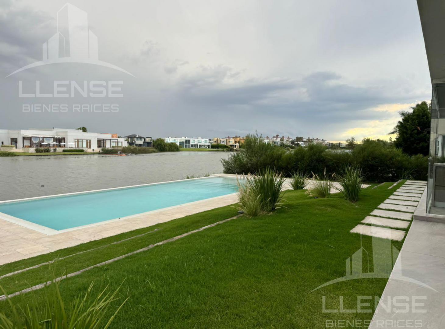 Foto de Casa 6 ambientes de categoría a estrenar, lote laguna abierta en venta, imagen 2