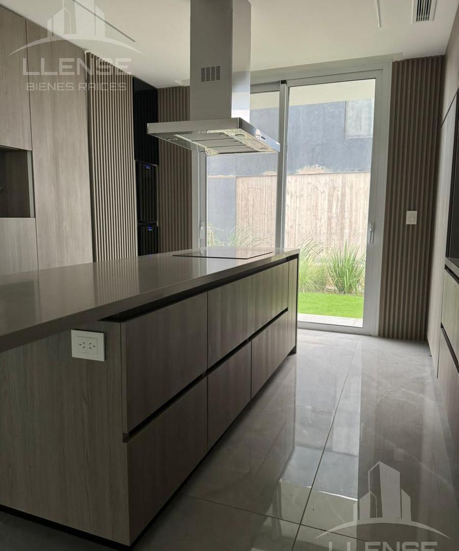 Foto de Casa 6 ambientes de categoría a estrenar, lote laguna abierta en venta, imagen 4
