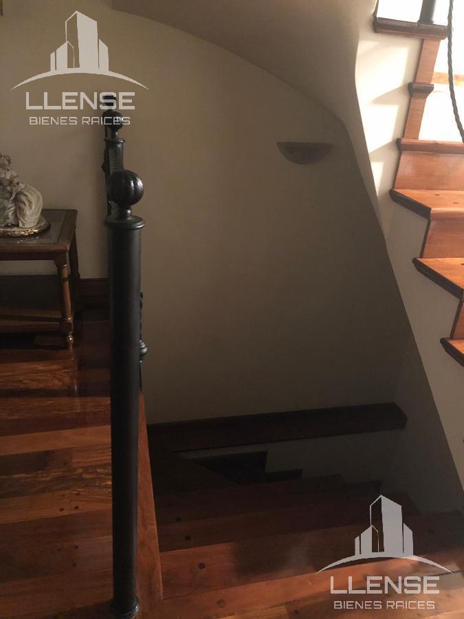 Foto de Casa/Duplex 4 ambientes con piscina en venta - APTA CREDITO - Quilmes, imagen 2