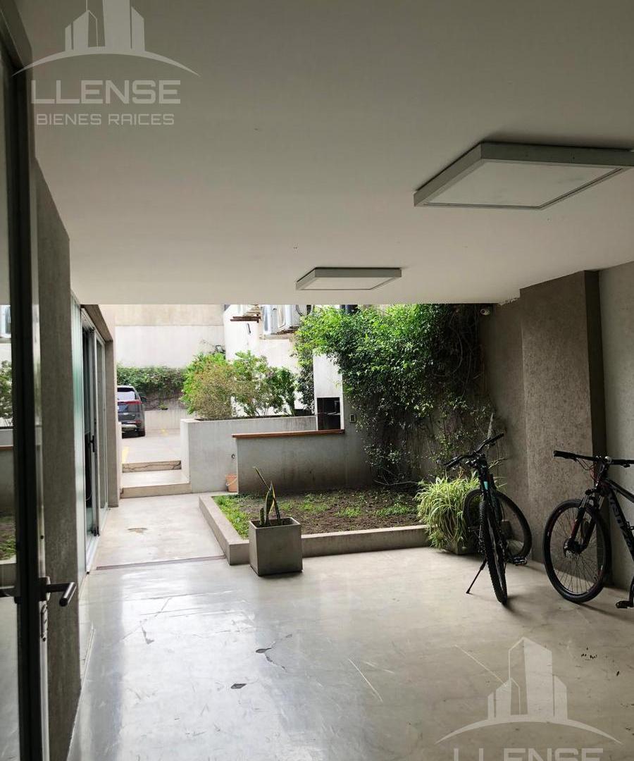 Foto de Cochera en en venta - Lomas De Zamora, imagen 3