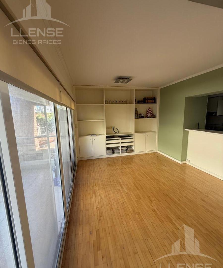Foto de Departamento 2 ambientes, balcón al frente, cochera cubierta, en venta, imagen 3