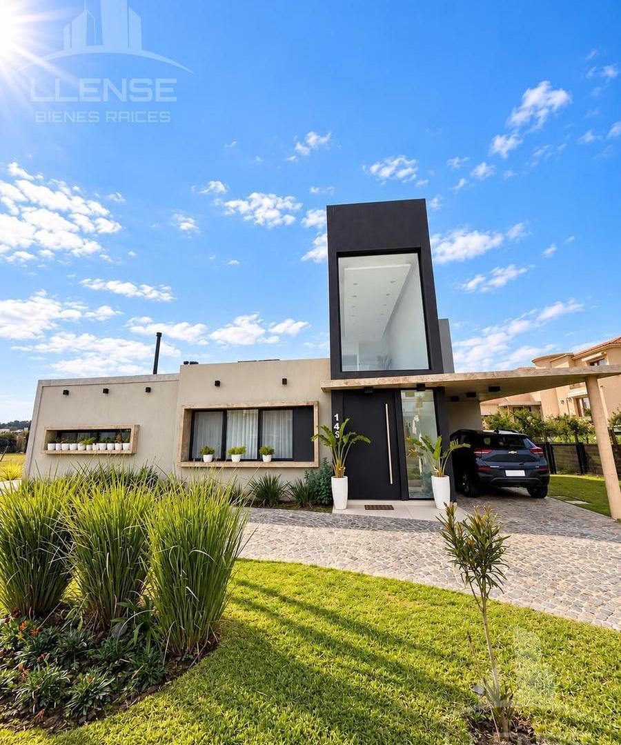 Foto de Casa 4 ambientes con amplio parque y piscina en venta - Hudson Park, imagen 3