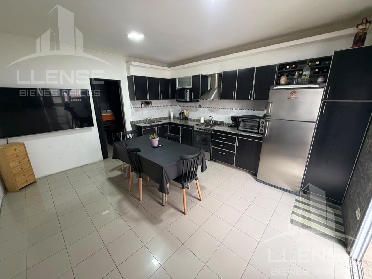 Foto de 3 Casas en venta ideal inversor en una misma propiedad - Quilmes oeste, imagen 5