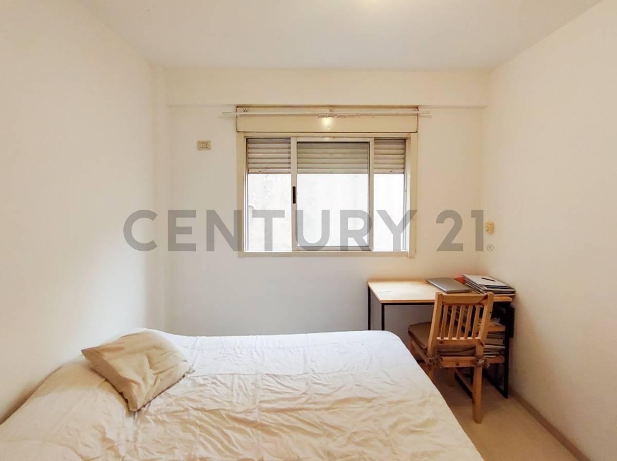 Foto de VENTA DEPARTAMENTO de 3 ambientes en Recoleta, CABA, imagen 3