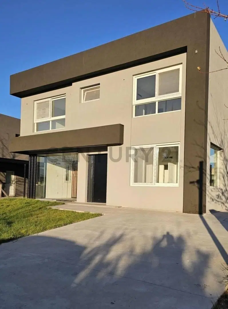 La casa más destacada de Tipas Nordelta. Doble altura, calidad premium y precio oportunidad 4