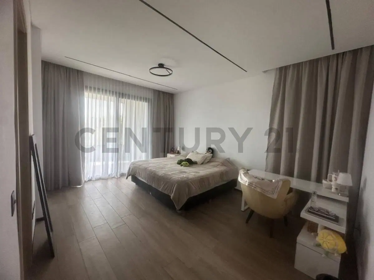 Casa en alquiler con o sin muebles Barrio El Yacht Nordelta 3
