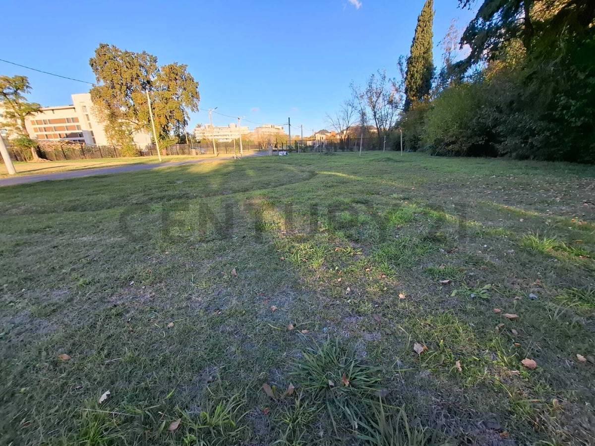 Terreno en Venta – Excelente Ubicación en Pilar | Escriturable | Apto Permuta