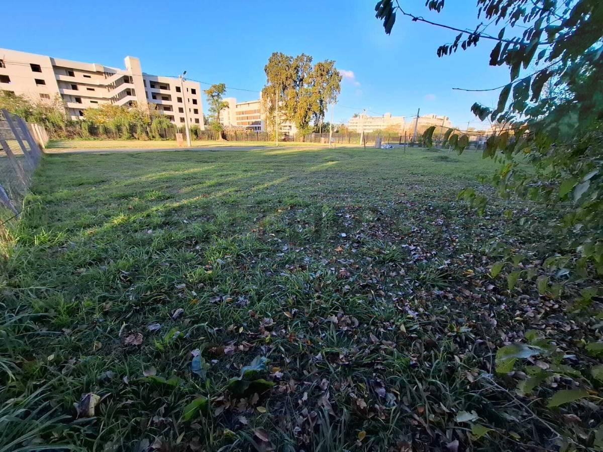 Terreno en Venta – Excelente Ubicación en Pilar | Escriturable | Apto Permuta