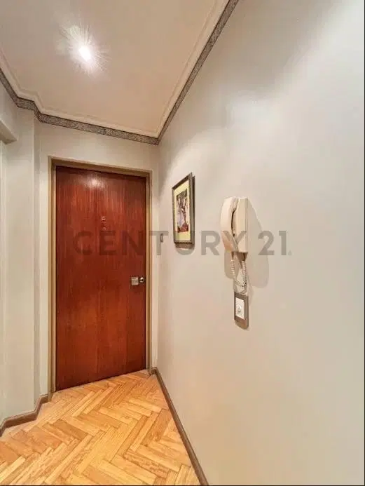 Exclusivo departamento en Las Cañitas. Piso alto, súper luminoso y con seguridad 24 hs 8