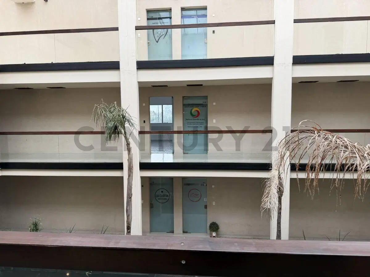 Oficina en Alquiler – Riviera Park, Benavídez | Vista a la Laguna | Ubicación Estratégica -  Tigre, 5