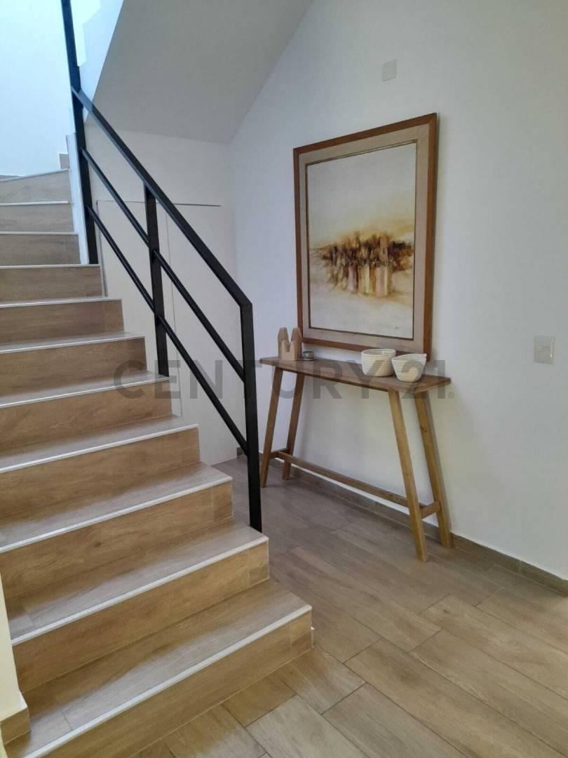 Foto de Venta de casa 5 ambientes en esquina Barrio Castaños - Nordelta, imagen 5