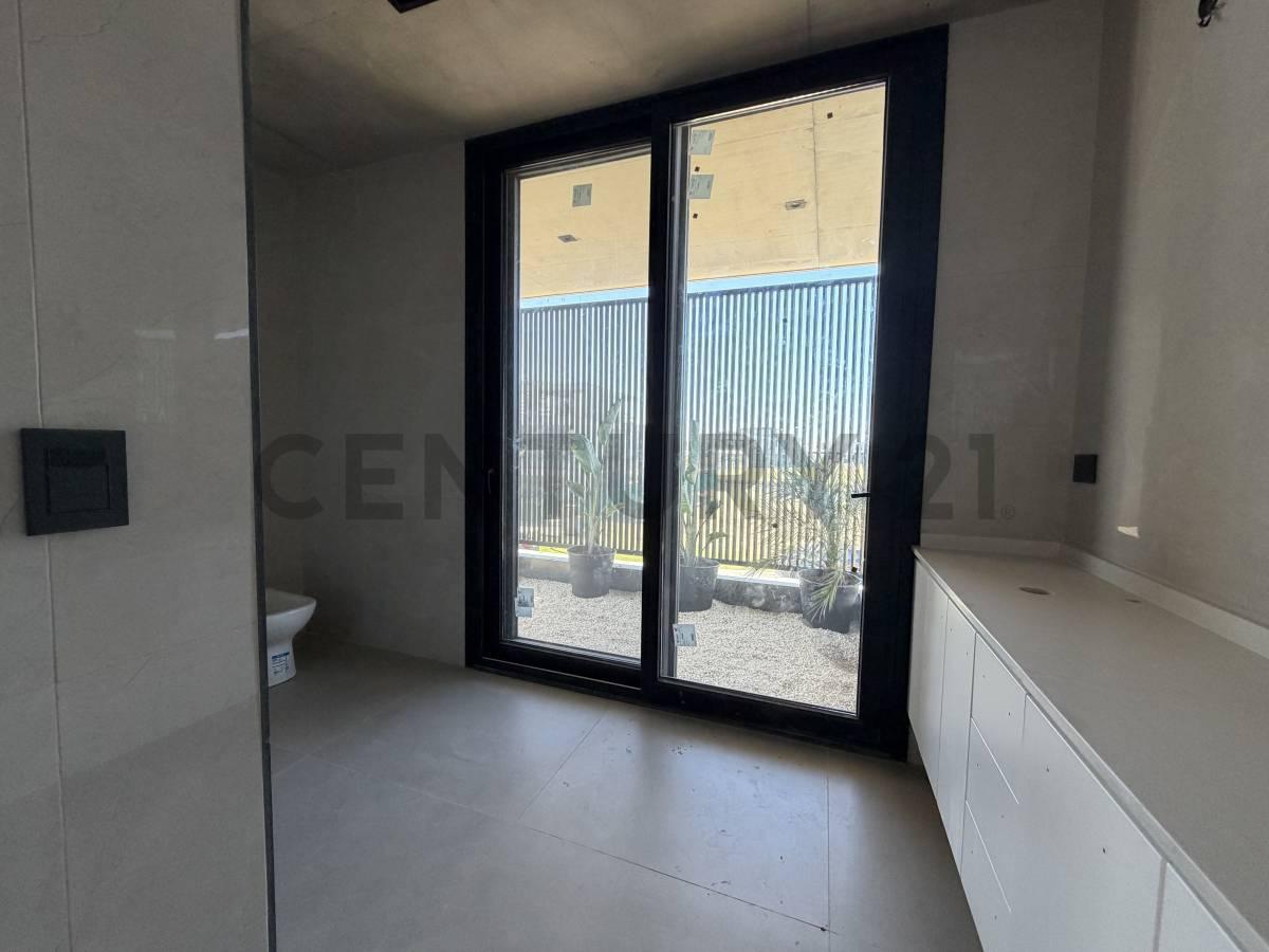 Foto de CASA EN ALQUILER, LOS PUENTES , NORDELTA , TIGRE, 6 AMBIENTES, imagen 4