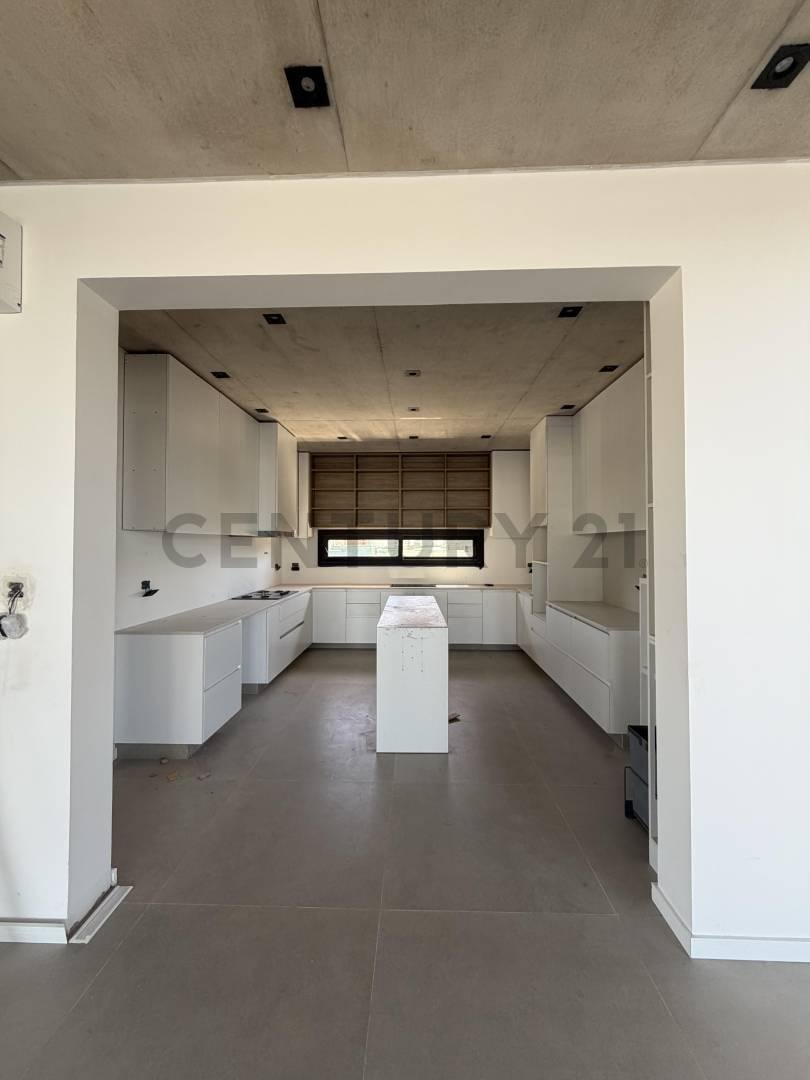 Foto de CASA EN ALQUILER, LOS PUENTES , NORDELTA , TIGRE, 6 AMBIENTES, imagen 2