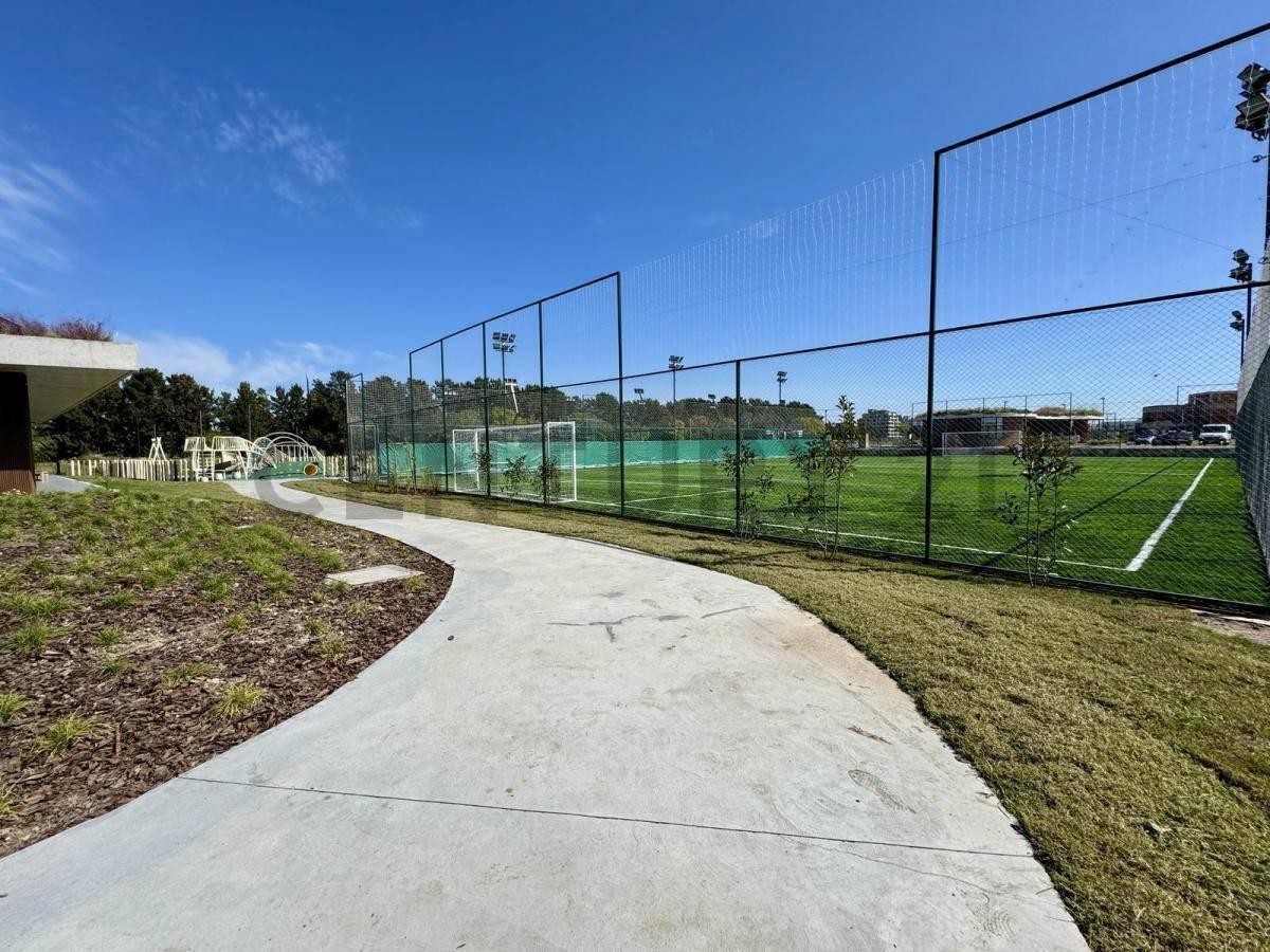 Foto de Venta Lote a la laguna central Barrio Puentes Nordelta, imagen 2