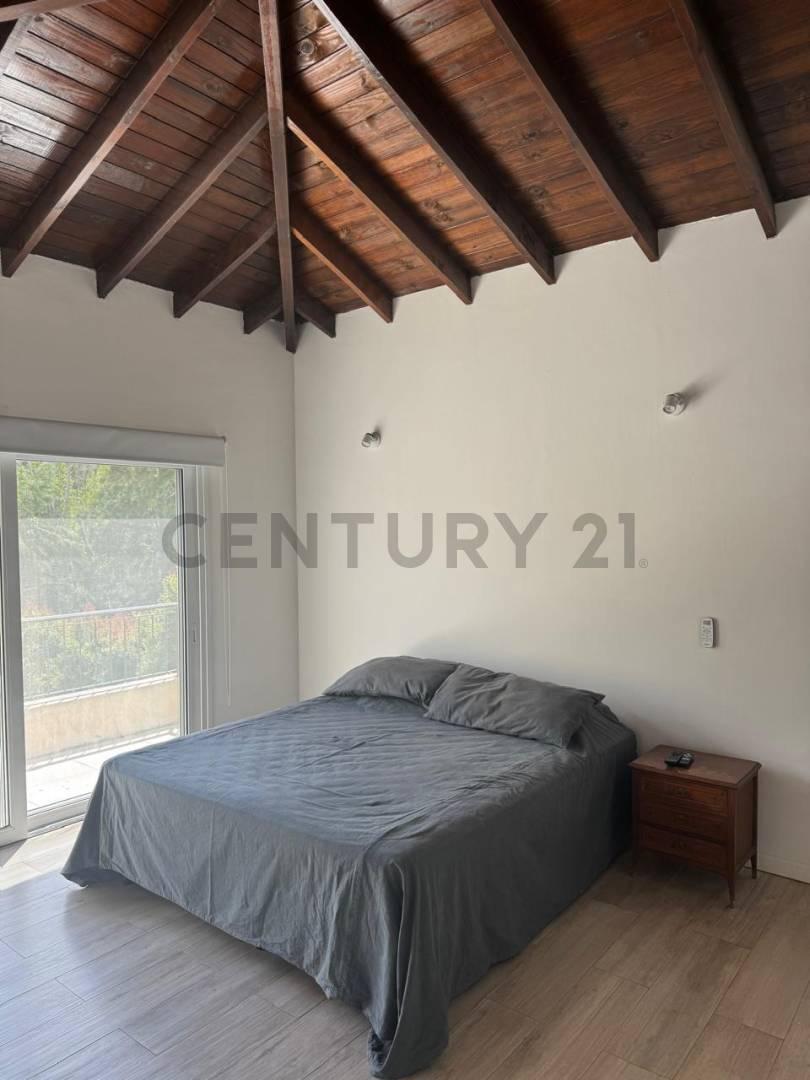 Foto de CASA EN ALQUILER AMUEBLADA DE VERANO EN BARRIO CASTAÑOS NORDELTA, imagen 2