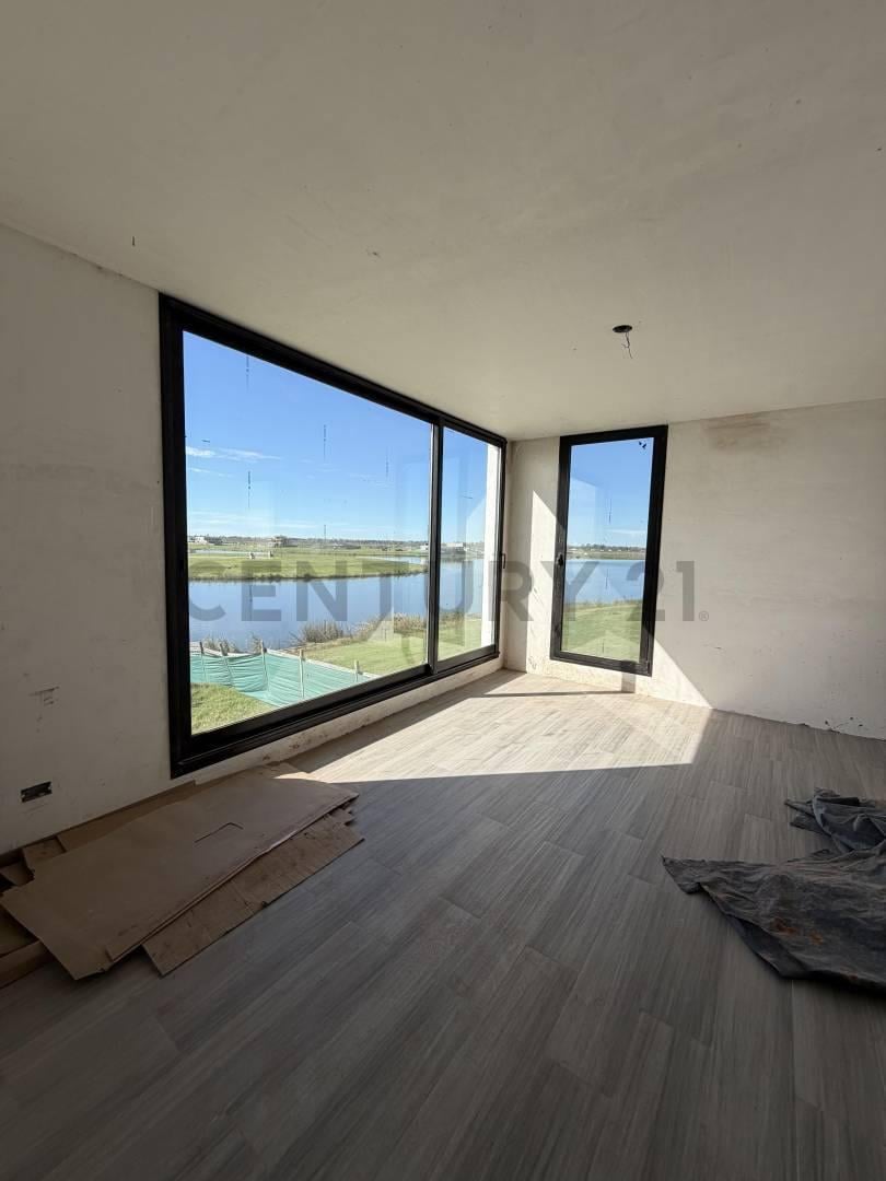 Foto de Casa en venta a estrenar 7 ambientes Barrio Amarras , Esocbar, imagen 4