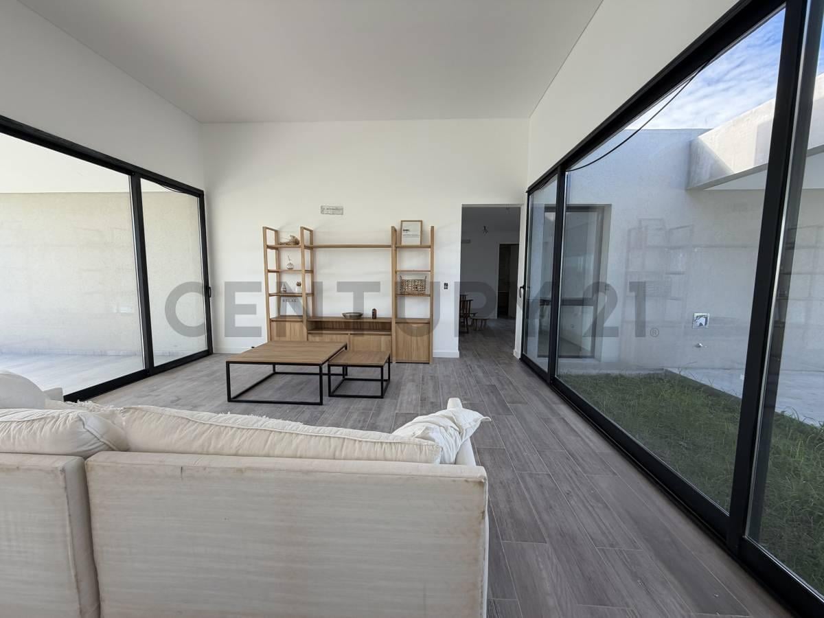 Foto de Casa en venta a estrenar, 5 ambientes al rio , Naudir, Escobar, imagen 3