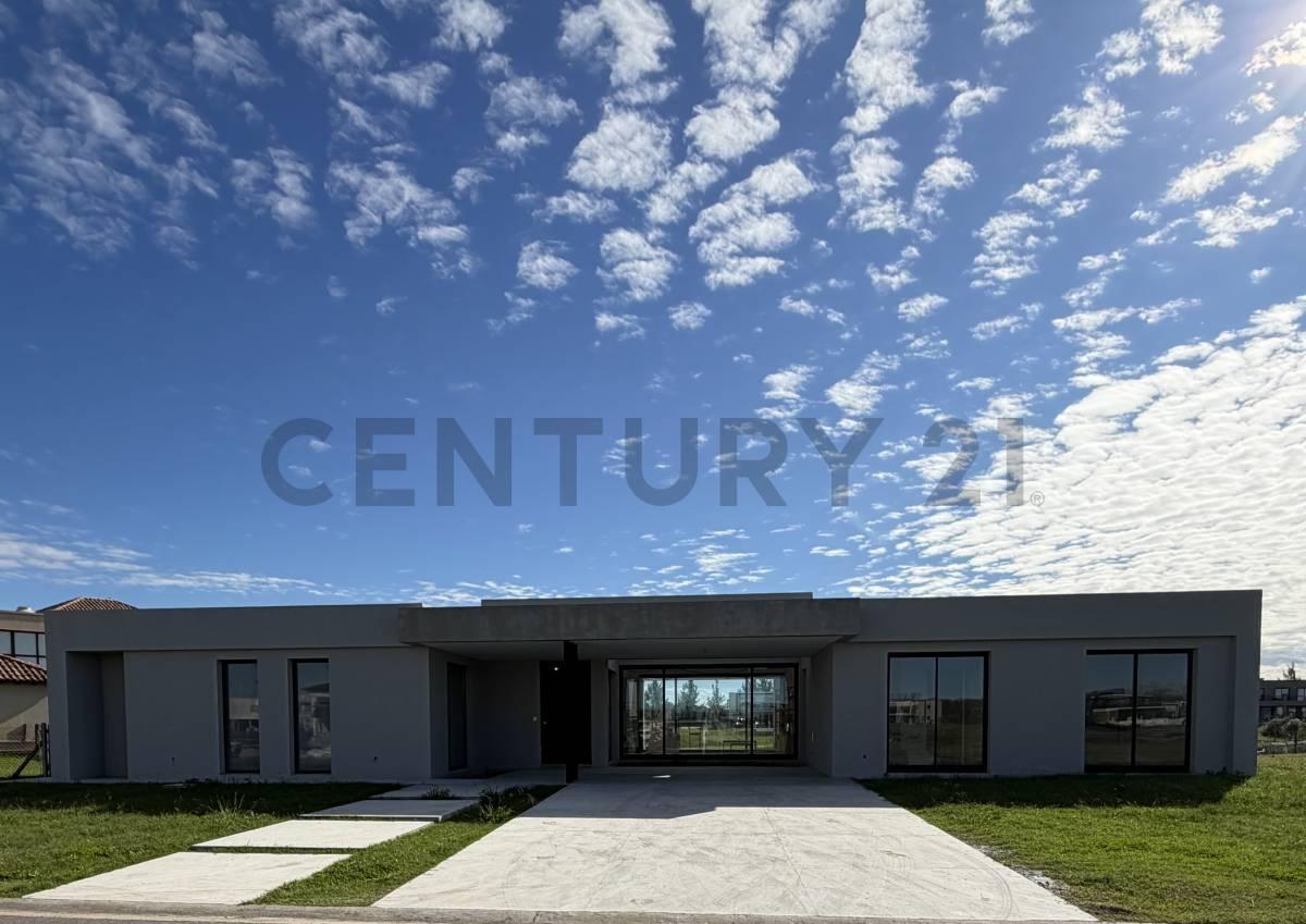 Foto de Casa en venta a estrenar, 5 ambientes al rio , Naudir, Escobar, imagen 1