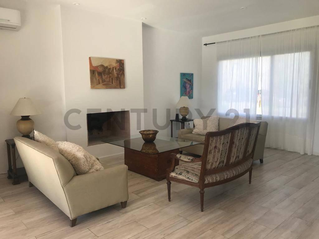 Foto de CASA 4 AMBIENTES Y PISCINA. B. BARBARITA TIGRE, imagen 4