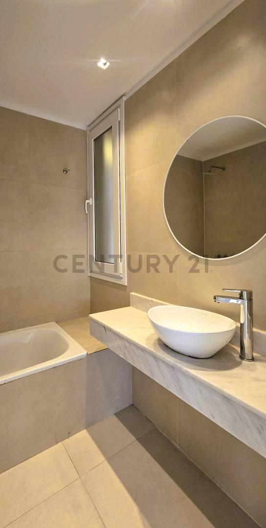 Foto de Venta departamento 2 ambientes con jardín y cochera LA BALCONADA - B, imagen 2