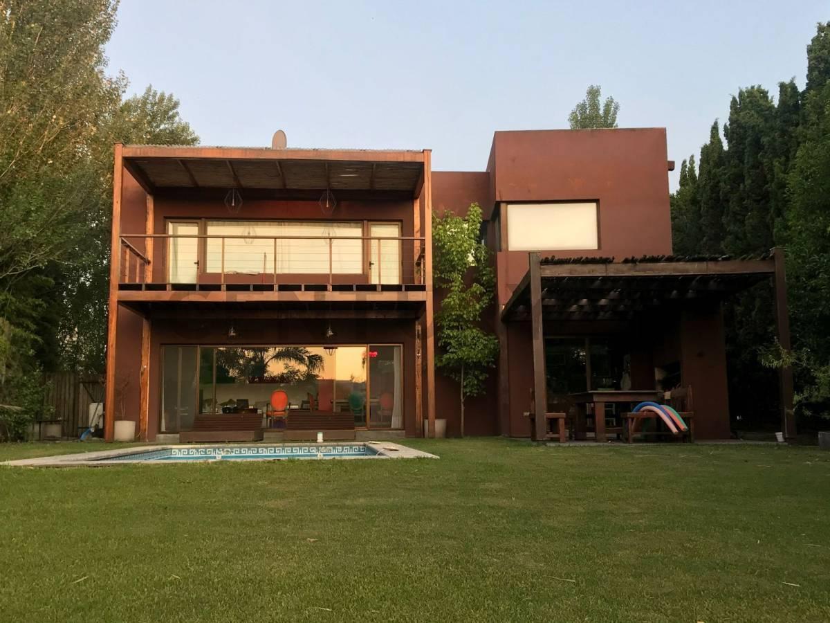 Foto de Casa en Venta al Lago Central – Las Glorietas, Nordelta | Vista Abierta, imagen 3