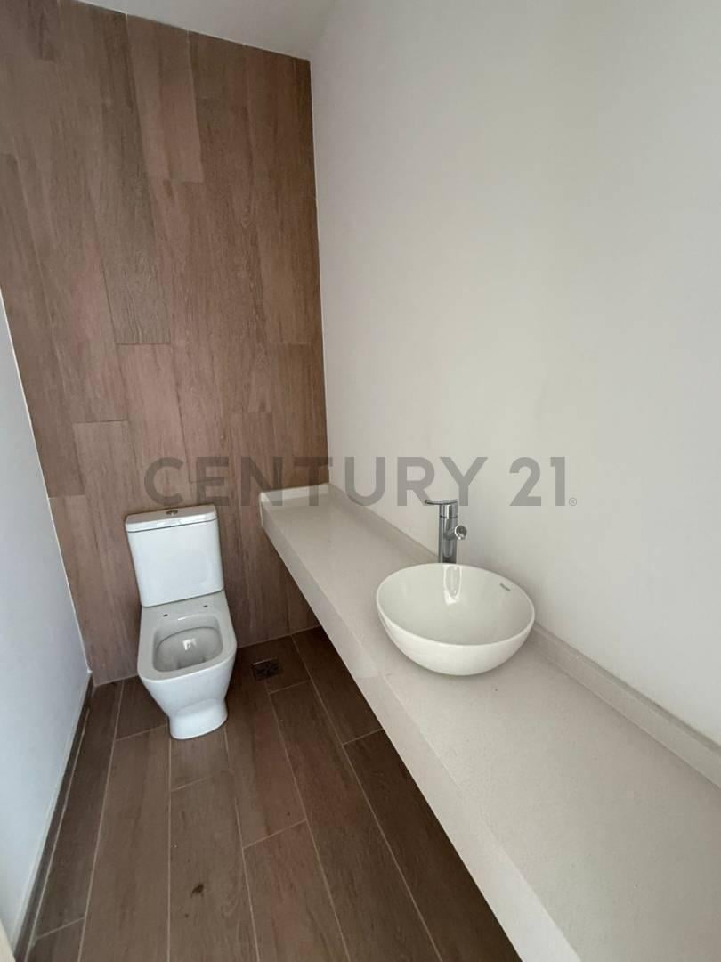 Foto de Venta Casa 5 amb con dependencia A ESTRENAR!!! Barrio Castaños Nordelta, imagen 3